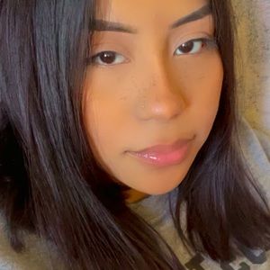 Meet your Posher, Denisse
